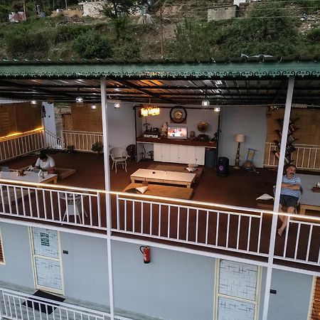 The Rare One'S Mukteshwar - Resort & Cafe Εξωτερικό φωτογραφία